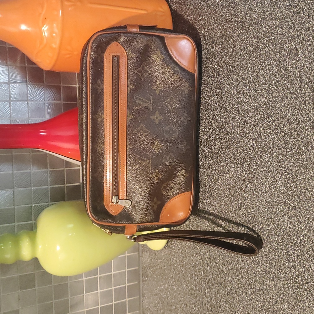 Louis Vuitton Marly Dragonne Clutch Wristlet Bag